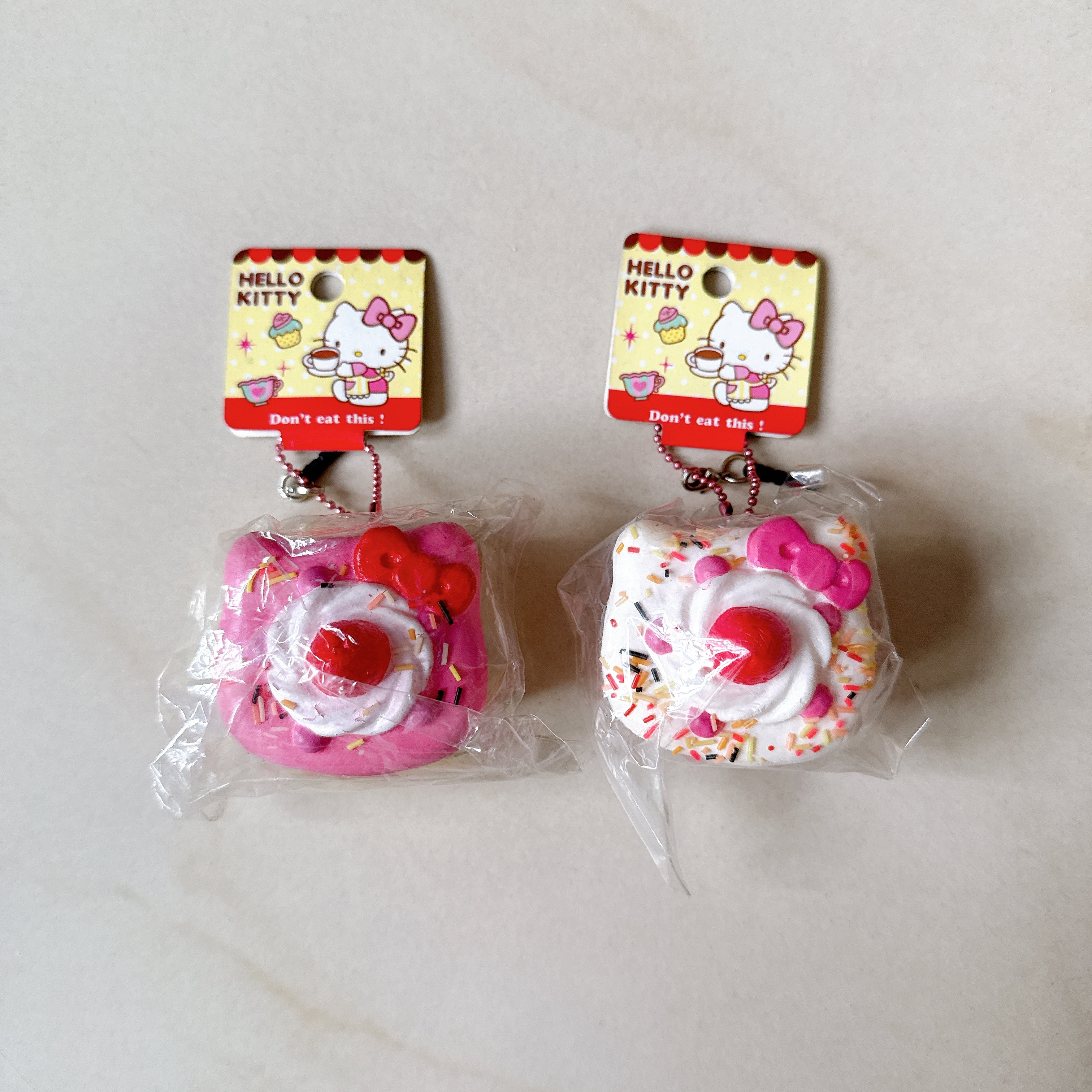 Hello Kitty Dessert Squishy (2016 License)