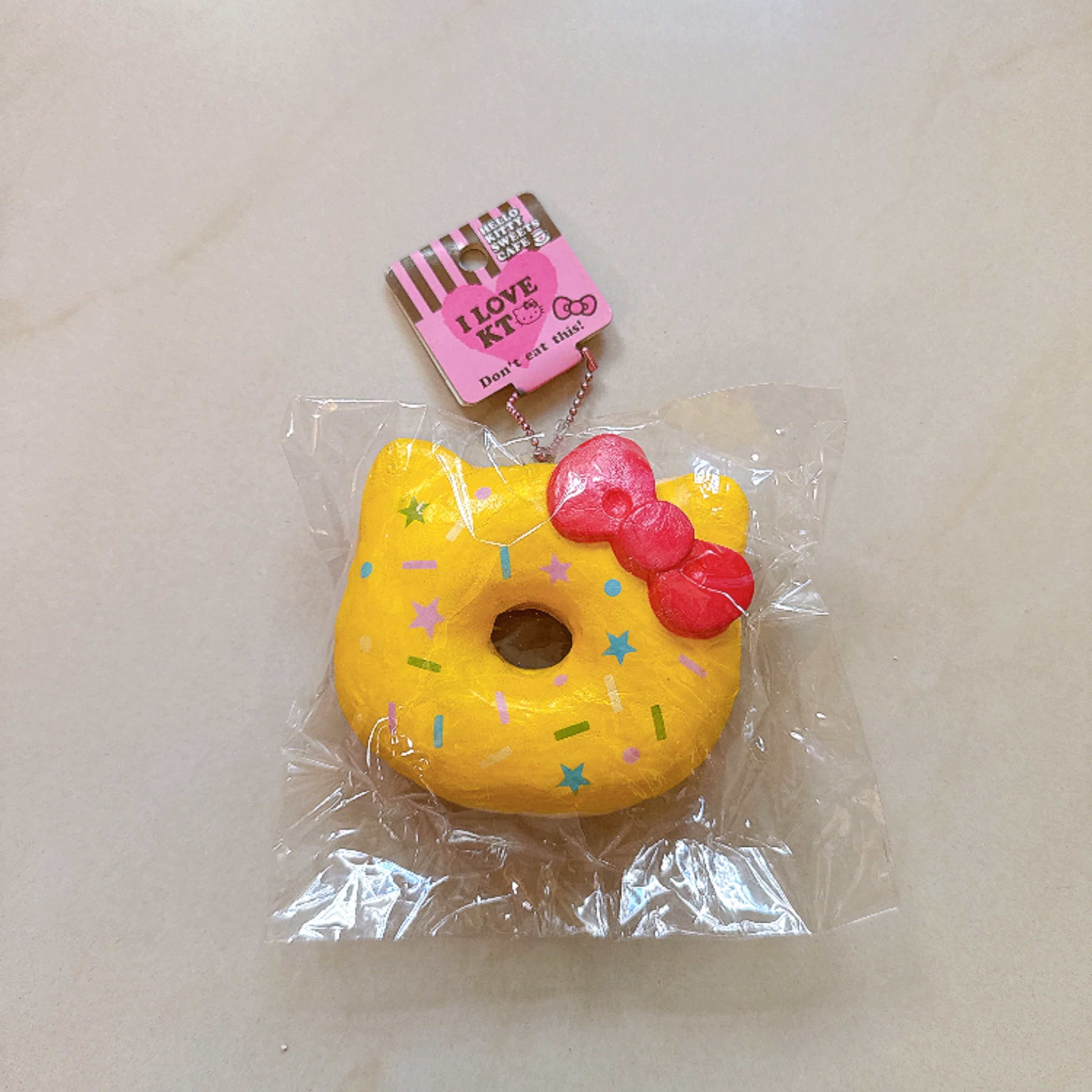 Hello Kitty Donut Squishy (2016 License)