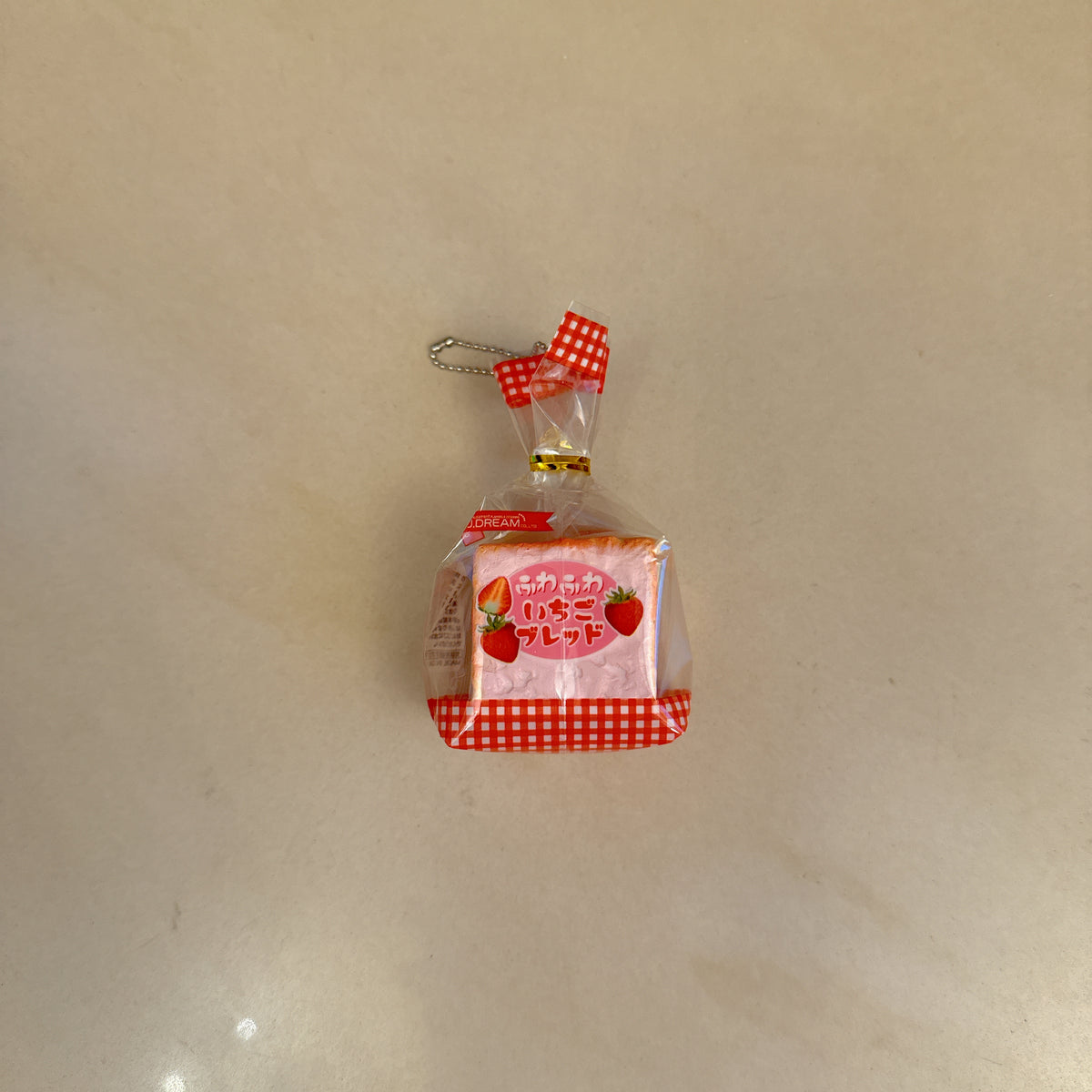 J.Dream Strawberry Bread Mini Squeeze