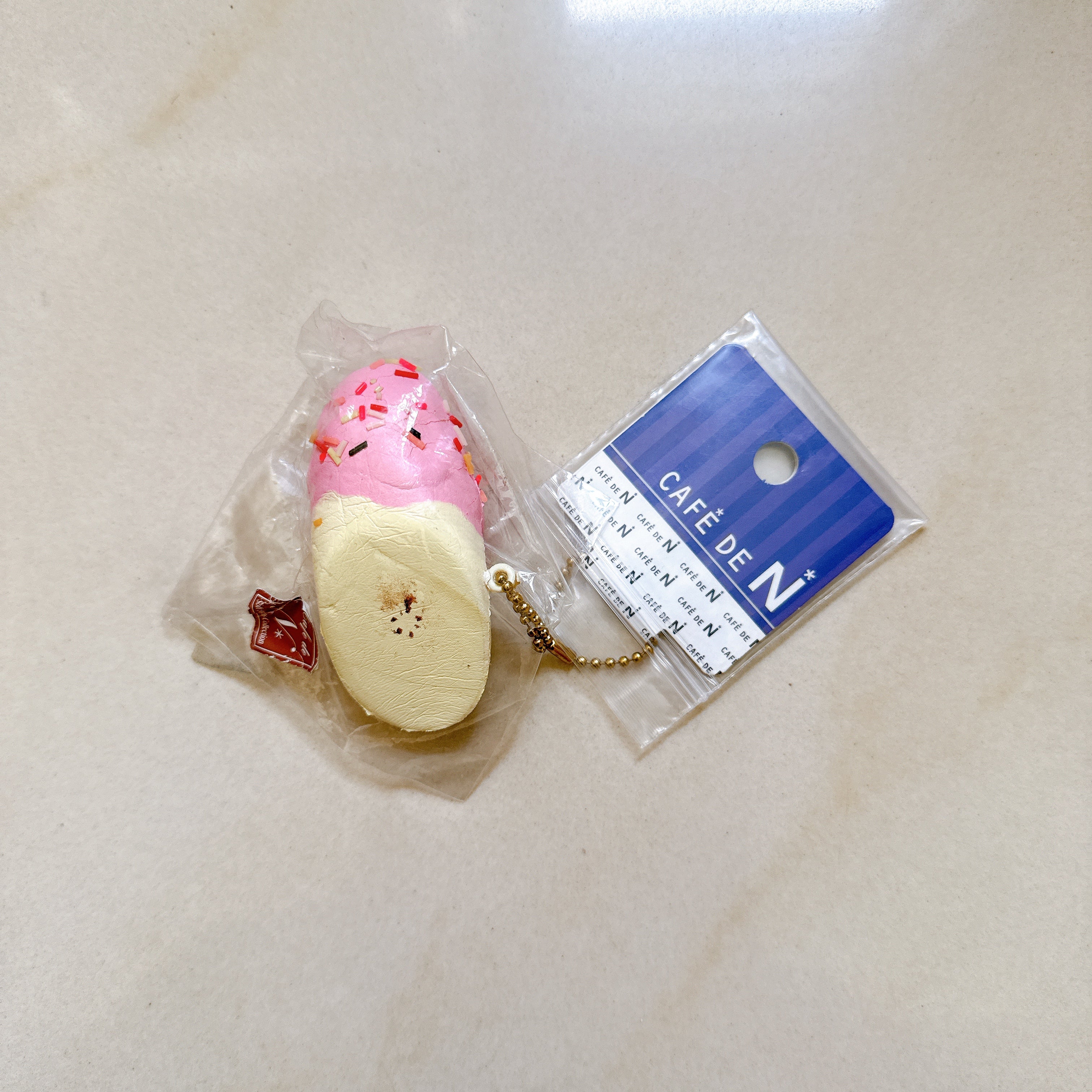 Cafe De N Banana Squishy