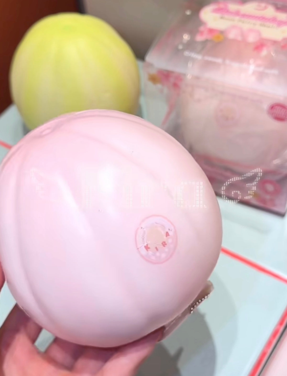 Kira Peach Muskmelon Squishy