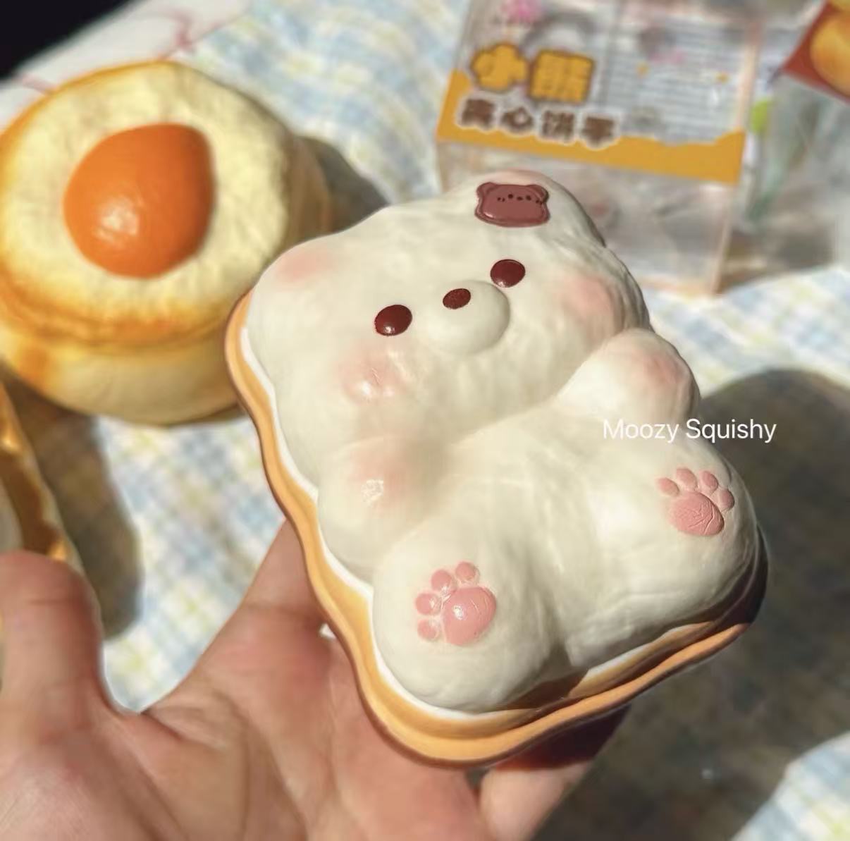 Moozy Bear Sandwich Biscuit Squishy