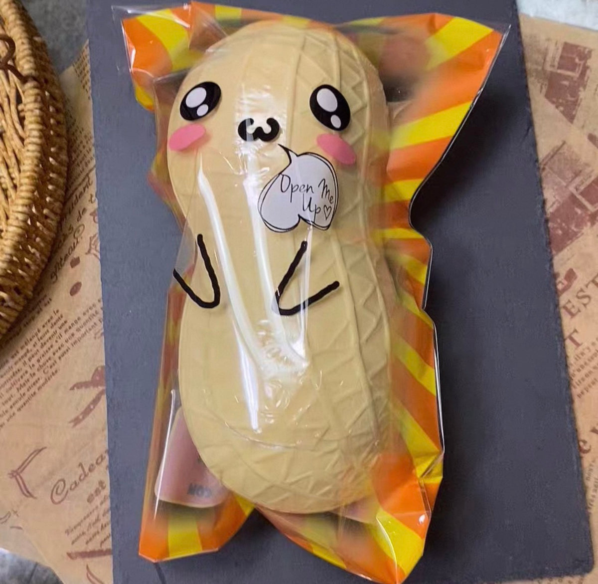 CutieCreative Peanut Squishy