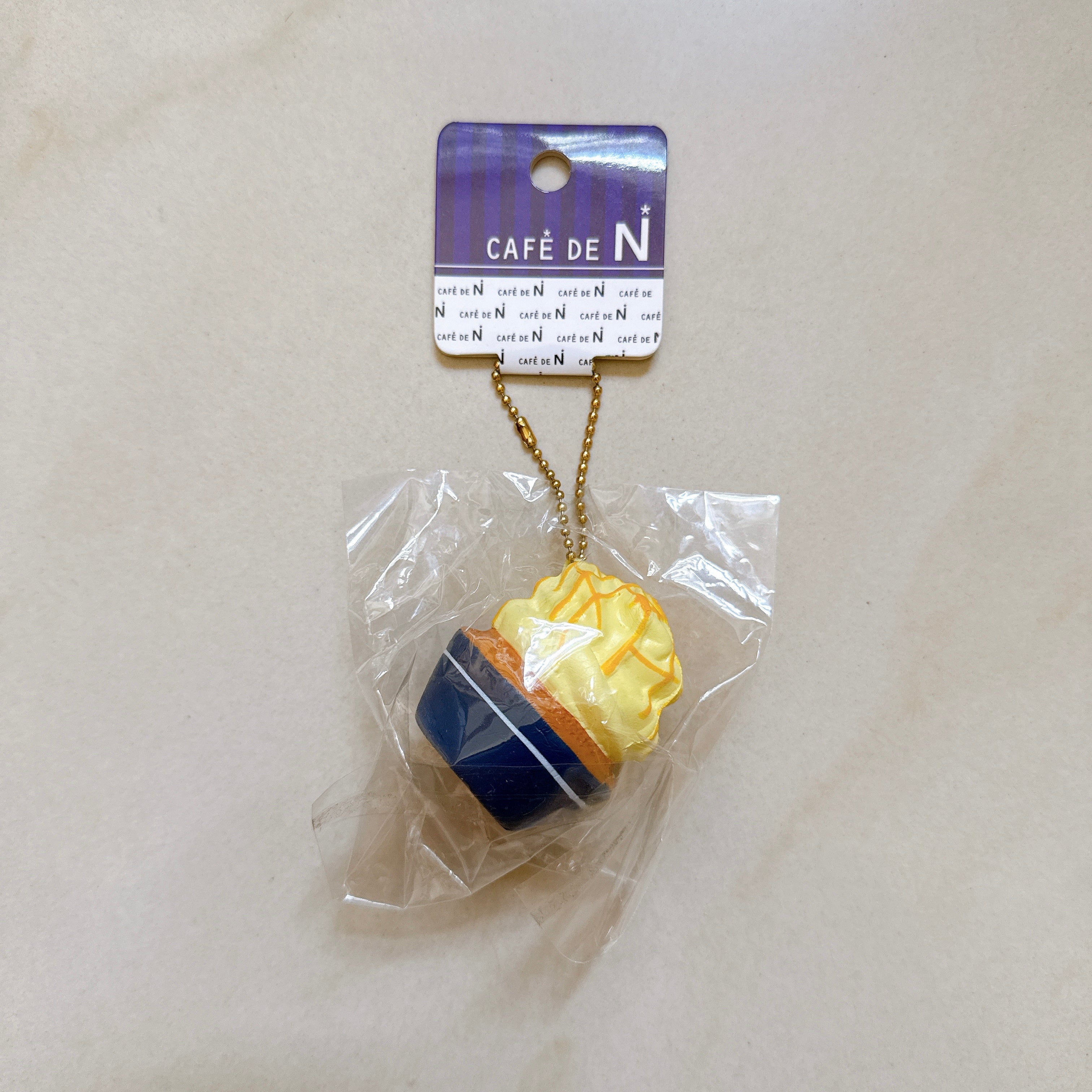 Cafe De N Cream Cupcake Squishy