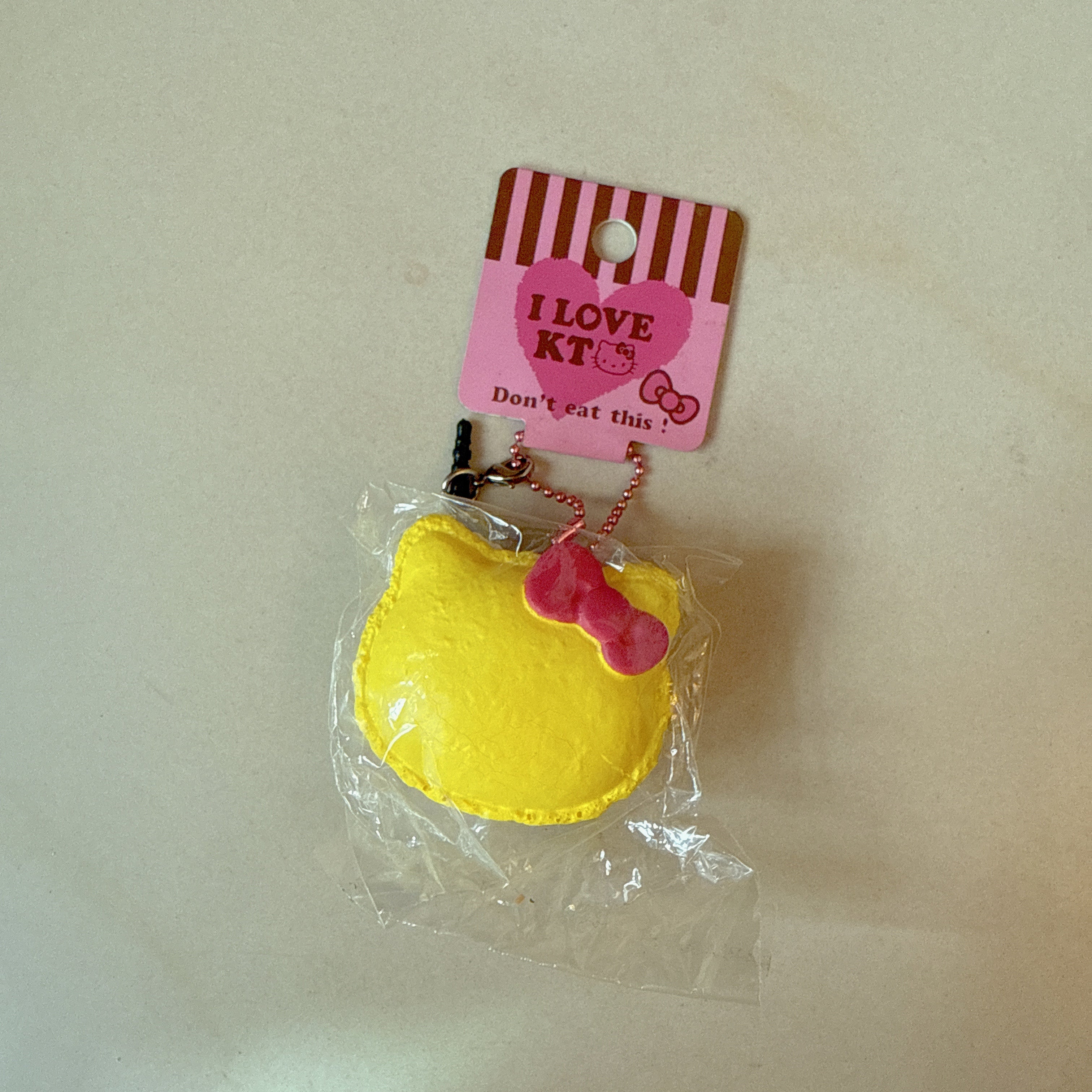 Hello Kitty Macaroon Squishy (2015 License)