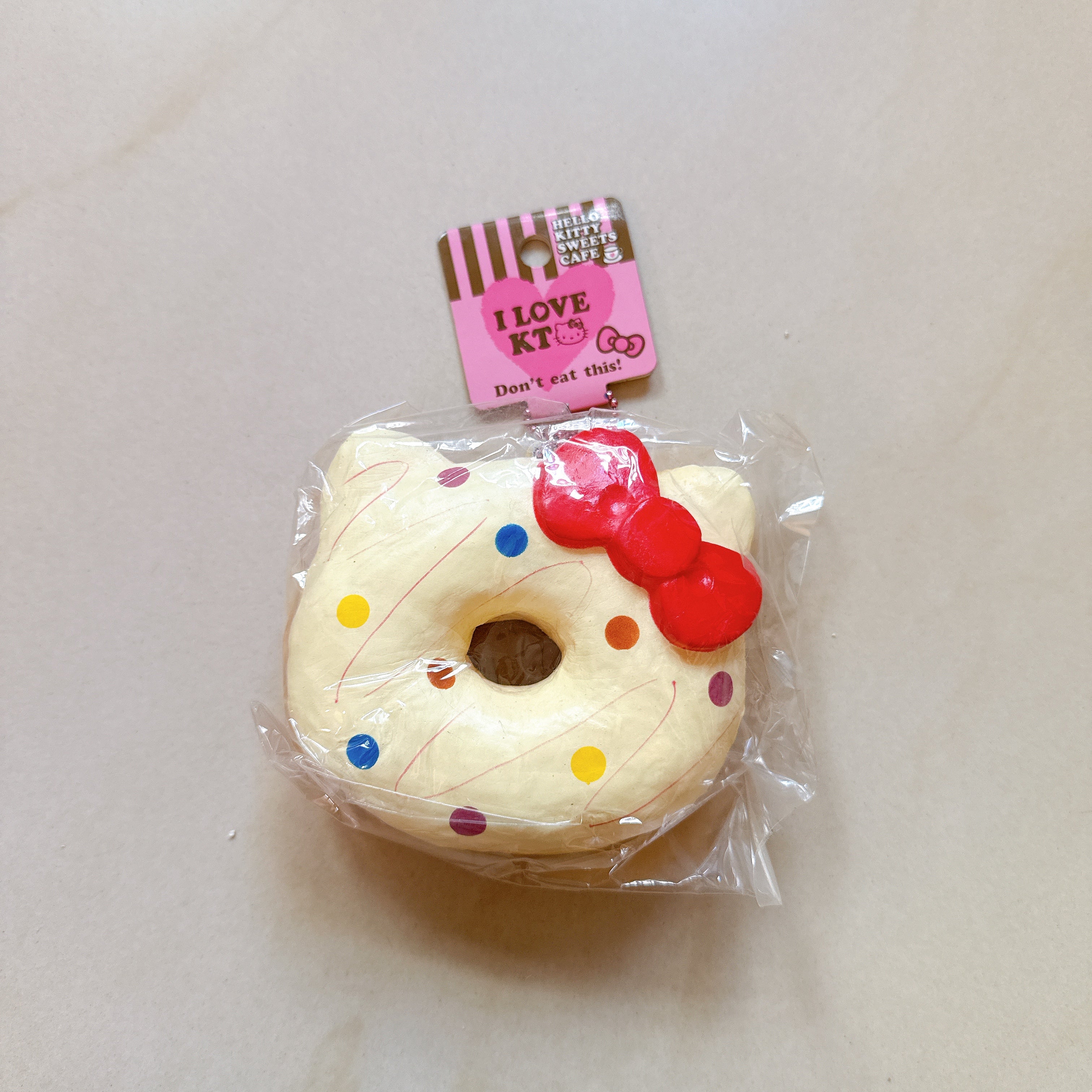 Hello Kitty Donut Squishy (2016 License)