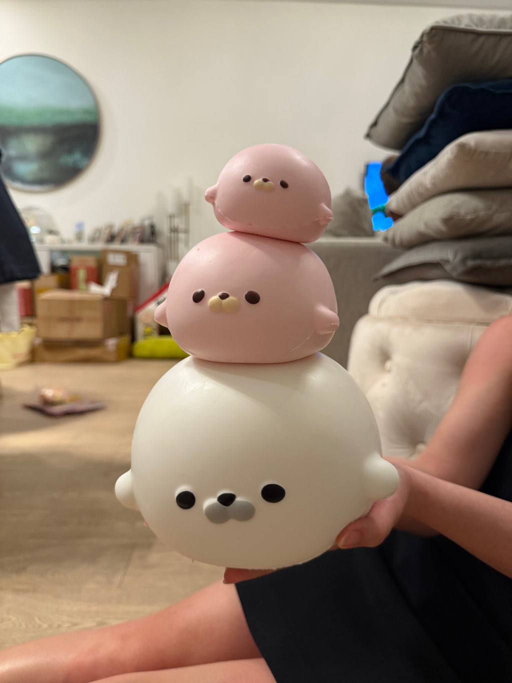 Hachimi Super Jumbo Queen Seal Squishy