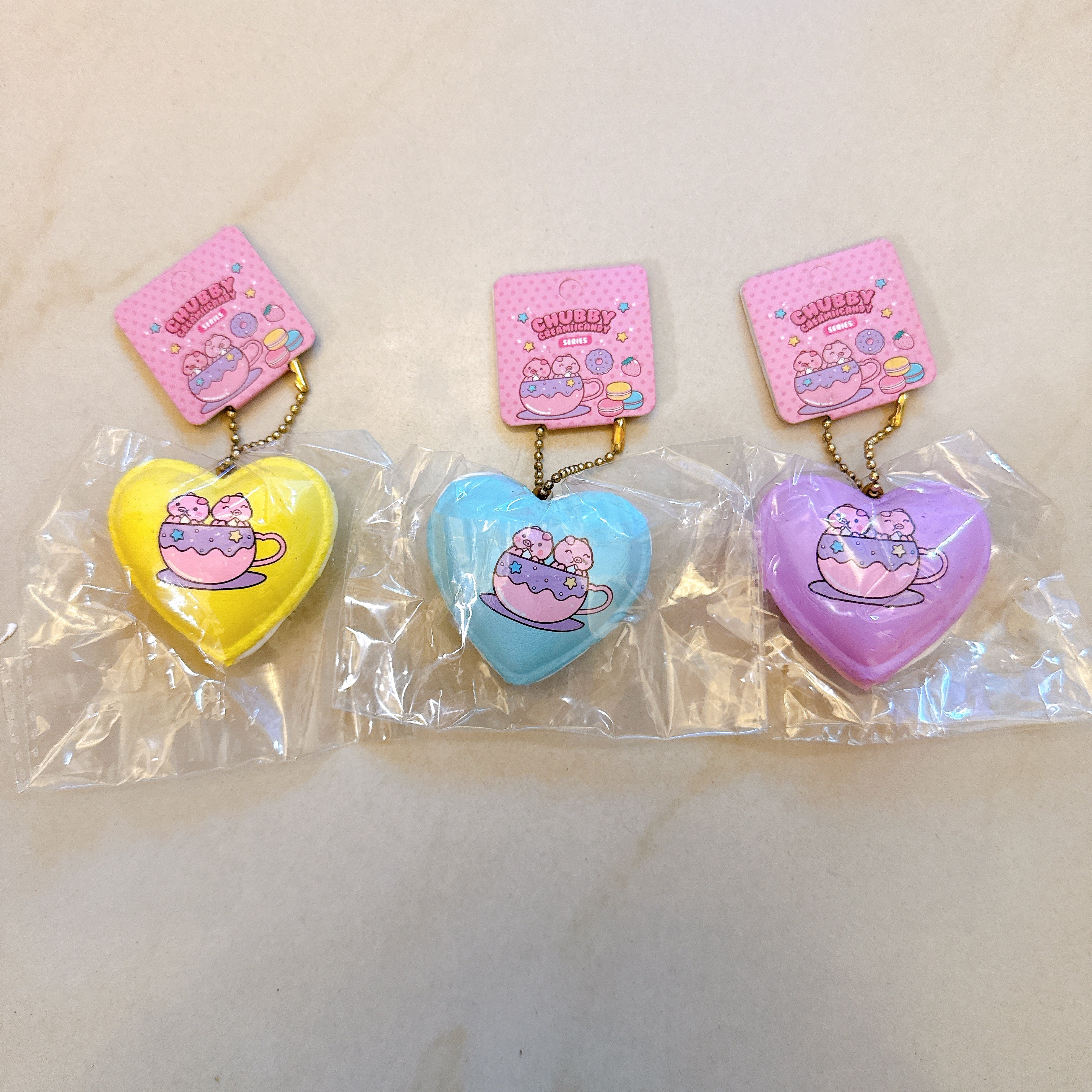 Creamiicandy Marshmellii Heart Macaroon Squishy