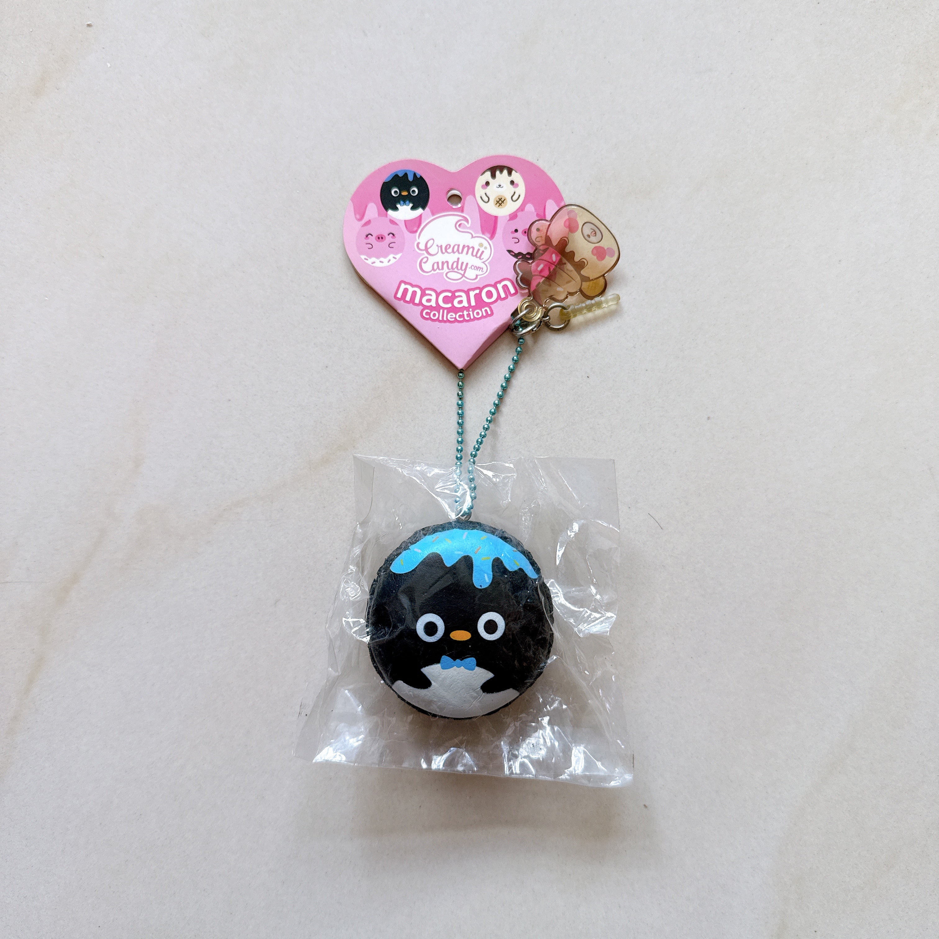Creamiicandy Penguin Macaroon Squishy