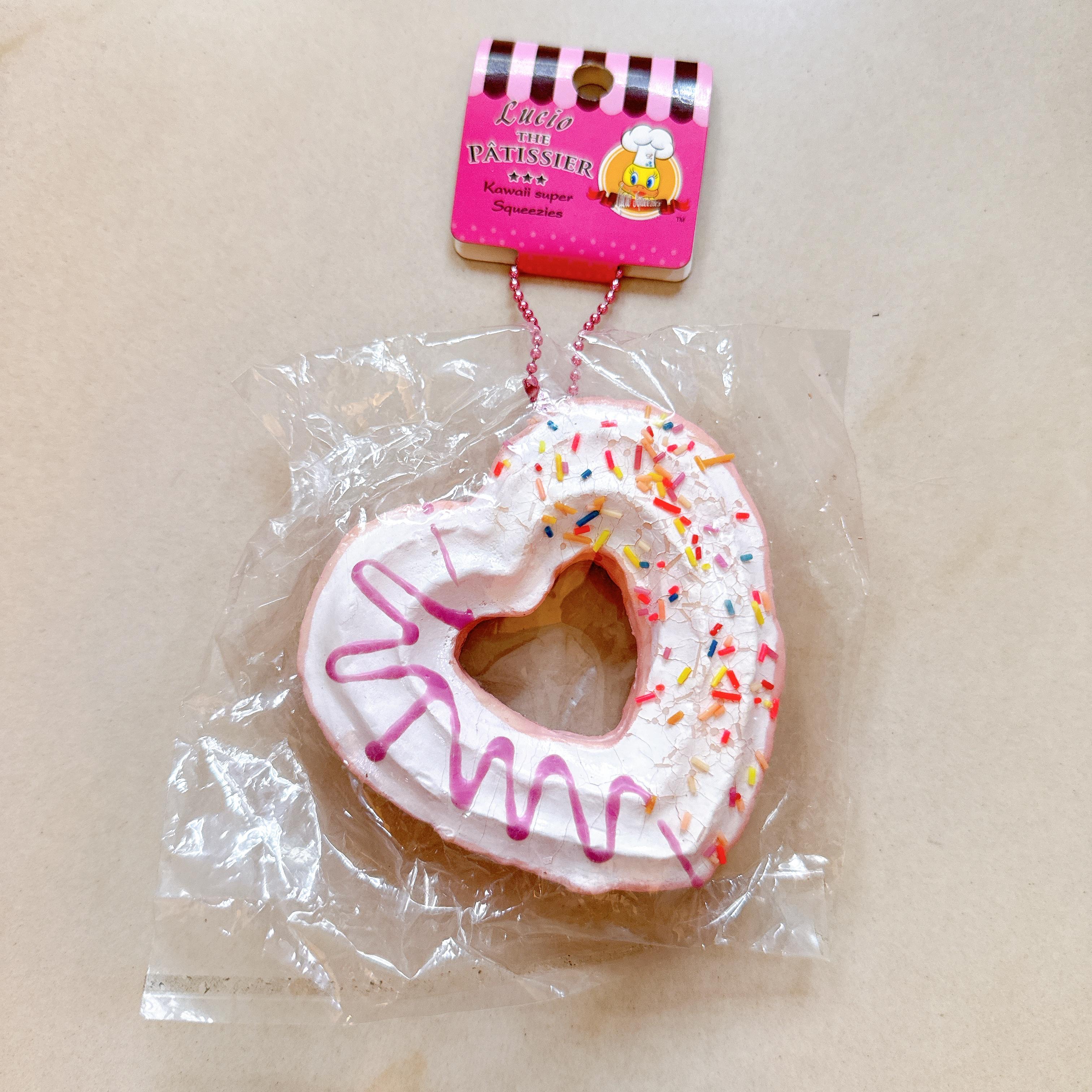 Lucio Heart Donut Squishy