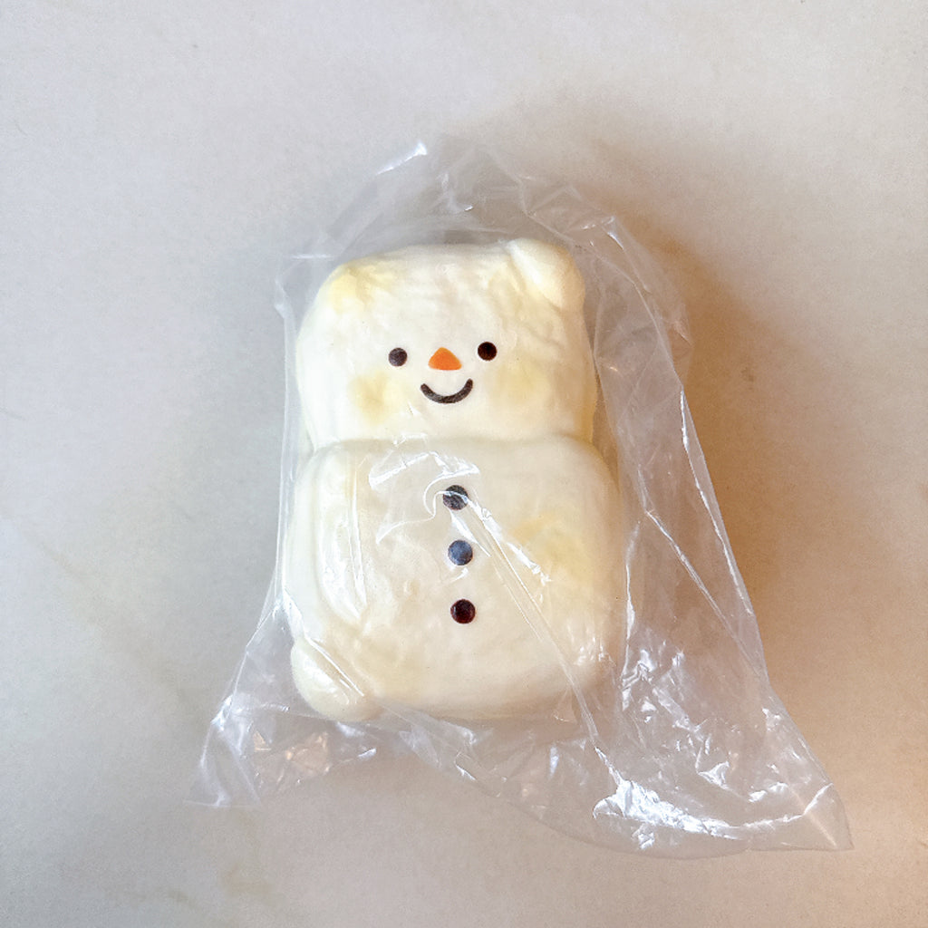 Lisa Snowman Mochi Squishy