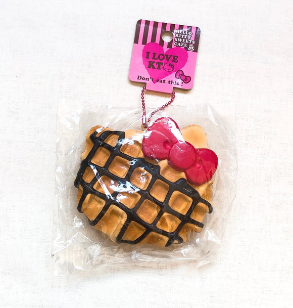 Hello Kitty Waffle (Red Ribbon, Chocolate Drizzle)