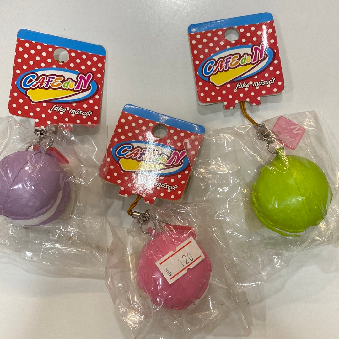 Rare Cafe De N Macaroon Squishy